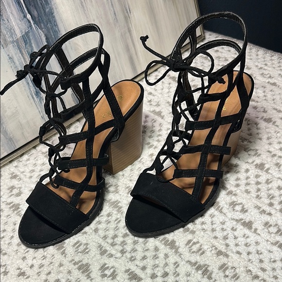 Qupid Black Strappy Heeled Sandals Women's 9 Elegant Evening Heeled Strappy NWOT - Picture 4 of 16